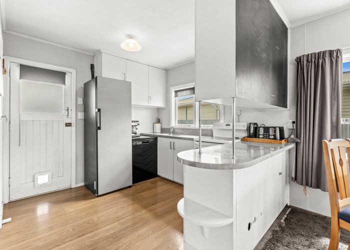  at 8 Balliol Avenue, Pirimai, Napier, Hawke's Bay