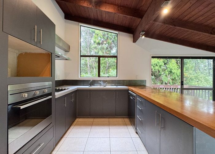  at 109 Wirihana Road, Titirangi, Waitakere City, Auckland