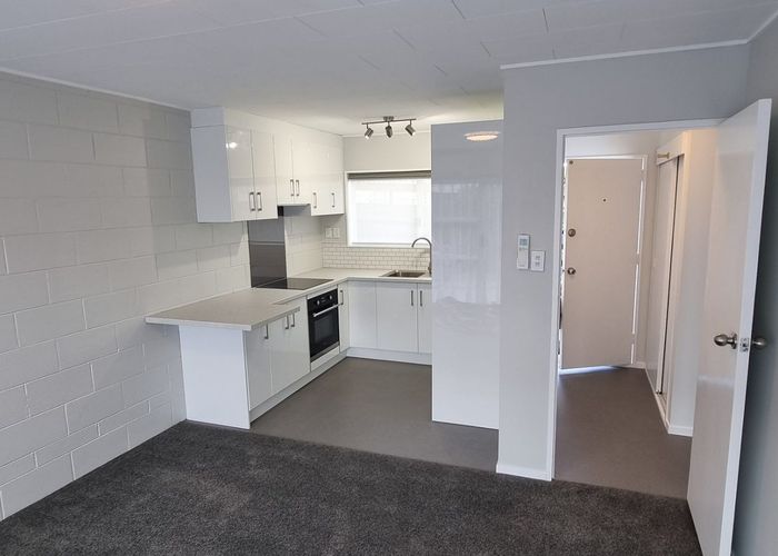  at 5 Bay Drive, Titahi Bay, Porirua