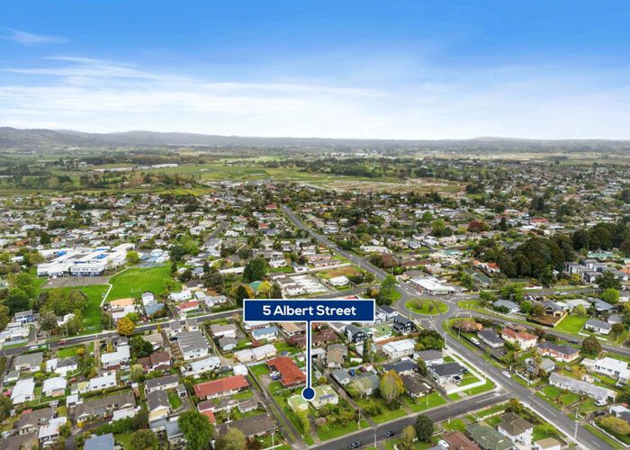  at 5 Albert Street, Papakura, Papakura