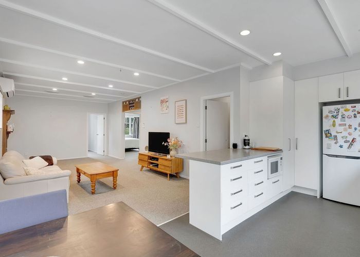  at 2 Kellow Street, Wallaceville, Upper Hutt