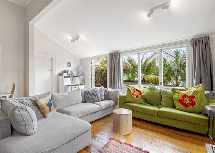  at 16 Russell Street, Freemans Bay, Auckland City, Auckland
