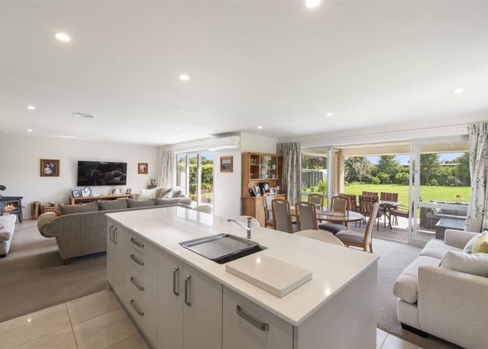  at 9 Pinot Crescent, Levin
