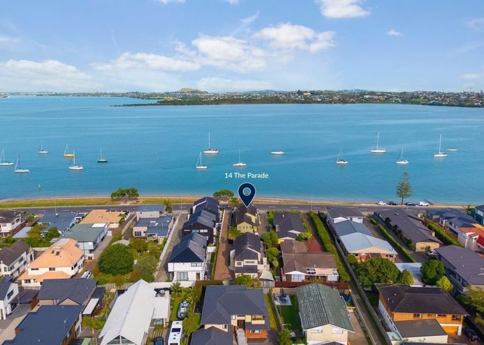  at 14 The Parade, Bucklands Beach, Manukau City, Auckland