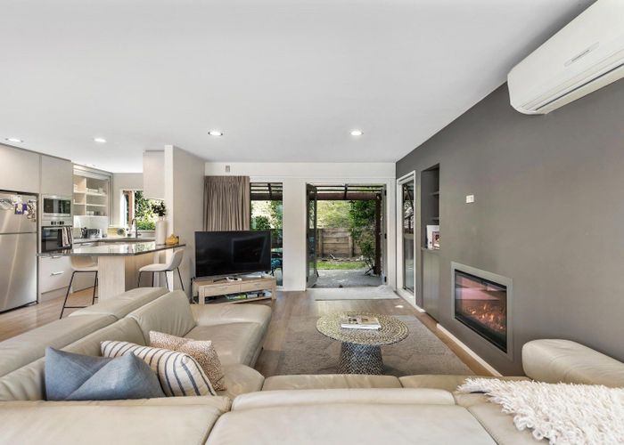  at 1 Arawata Terrace, Fernhill, Queenstown