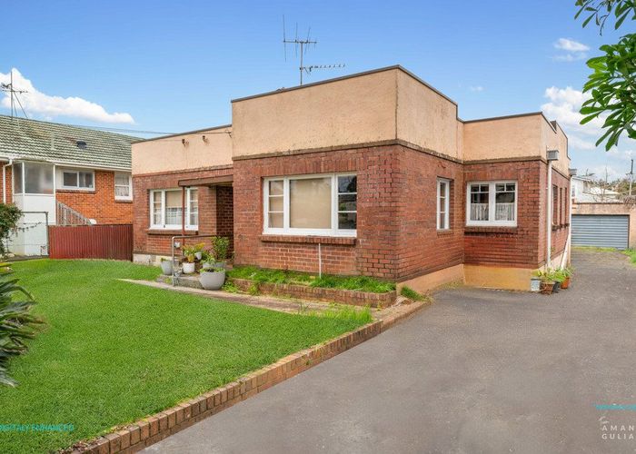  at 28 Kitchener Road, Sandringham, Auckland City, Auckland