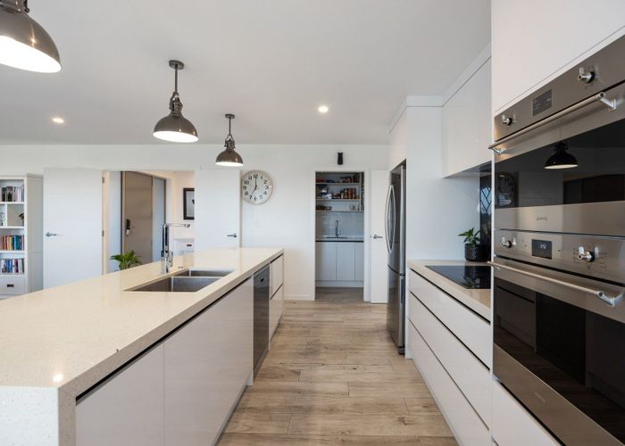  at 21 Brywood Rise, Flagstaff, Hamilton