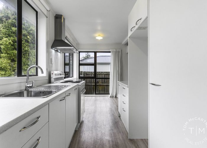  at 3 Berrett Place, Otara, Auckland
