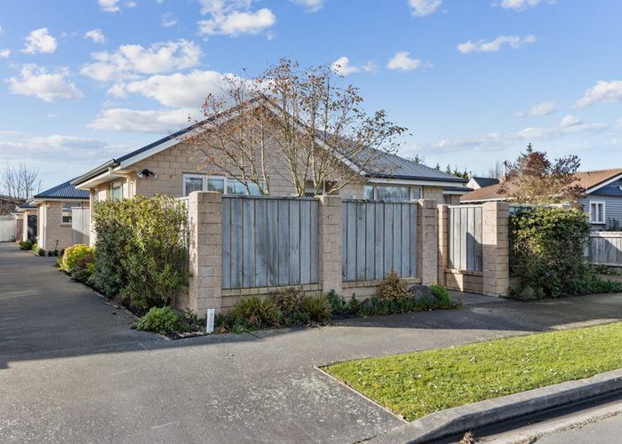  at 23A Grassmere Street, Papanui, Christchurch