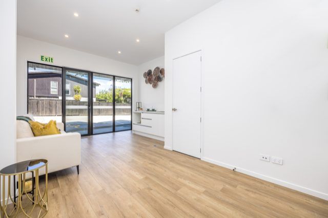 at 14/54 Taharato Road, Takapuna, North Shore City, Auckland