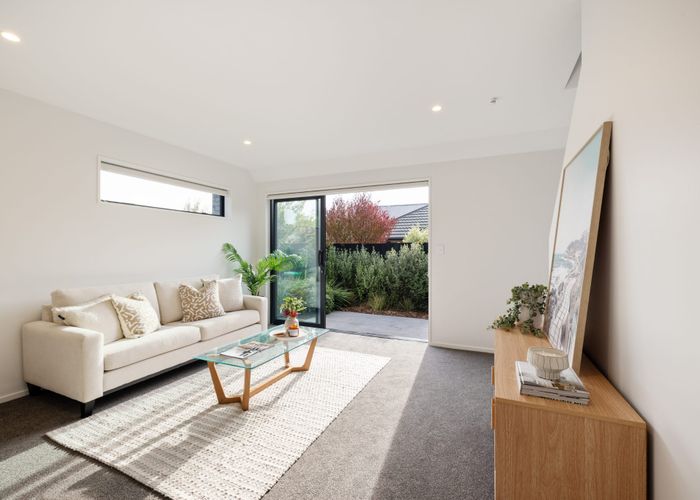  at 2/59 Waimairi Road, Upper Riccarton, Christchurch