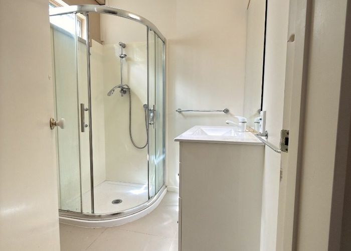  at 24A Apirana Avenue , Glen Innes, Auckland City, Auckland