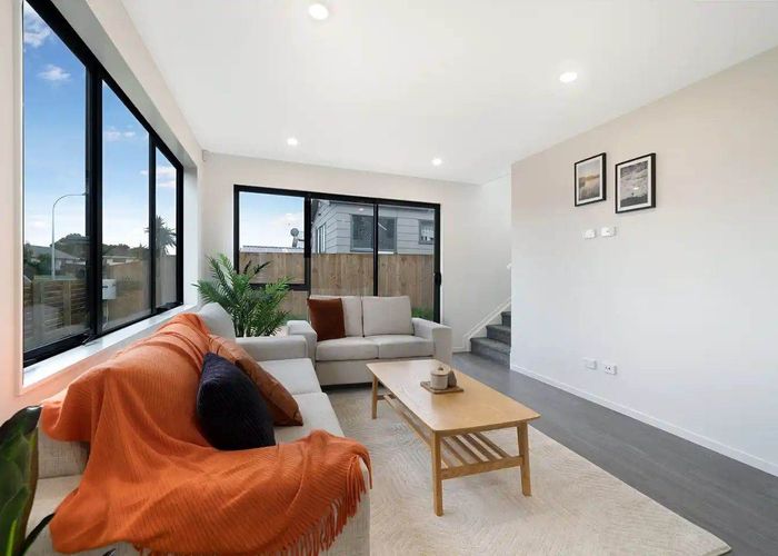  at 4b Templeton Place, Clendon Park, Manukau City, Auckland
