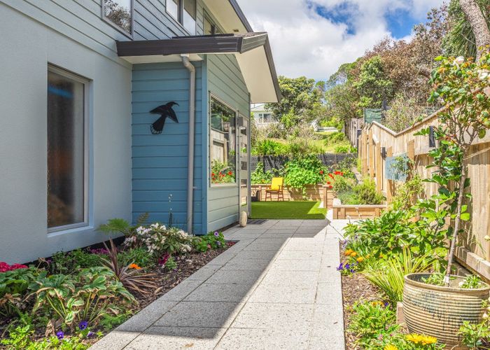  at 93B The Esplanade, Raumati South, Kapiti Coast, Wellington