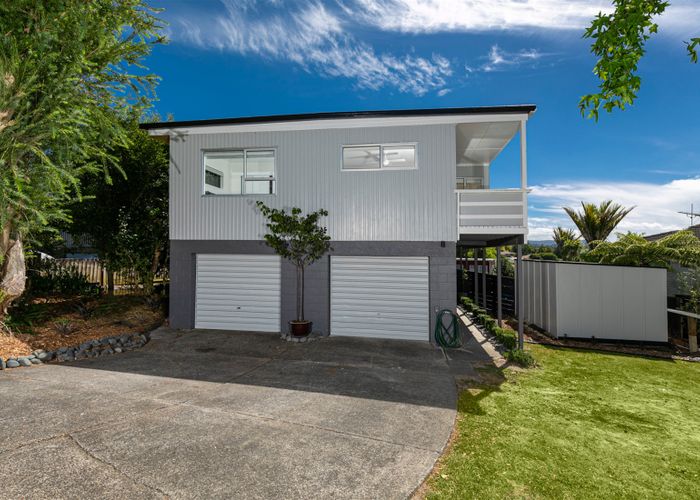  at 7 Seabar Place, Glen Eden, Auckland
