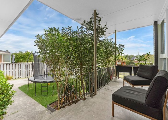  at 17 Ashdown Place, Pahurehure, Papakura, Auckland