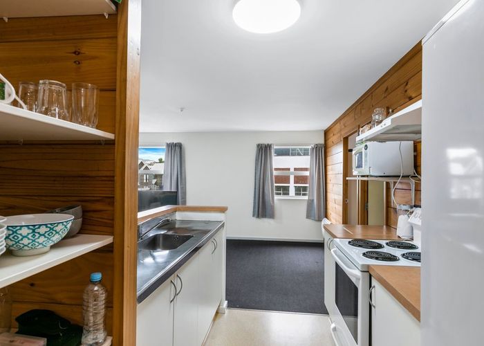  at 28/19 Drummond Street, Mount Cook, Wellington