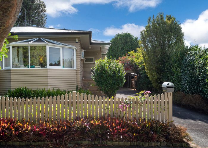  at 1 Vinter Terrace, Mount Albert, Auckland