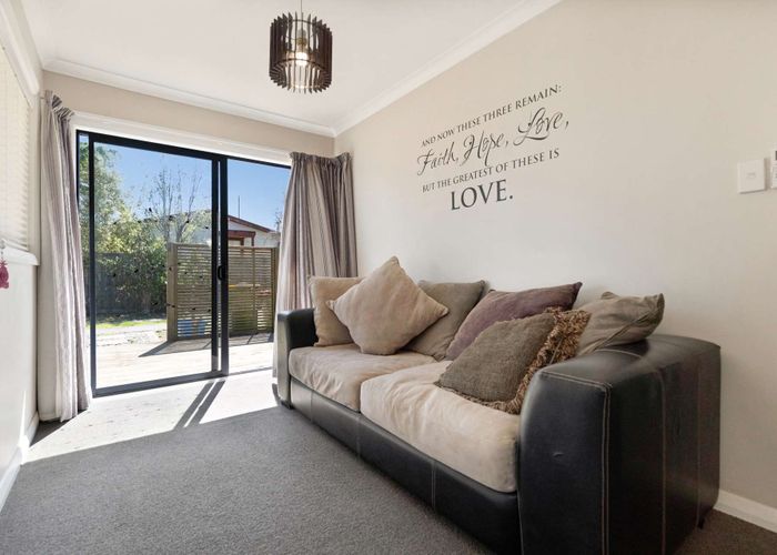  at 32 Willow Avenue, Hannahs Bay, Rotorua, Bay Of Plenty