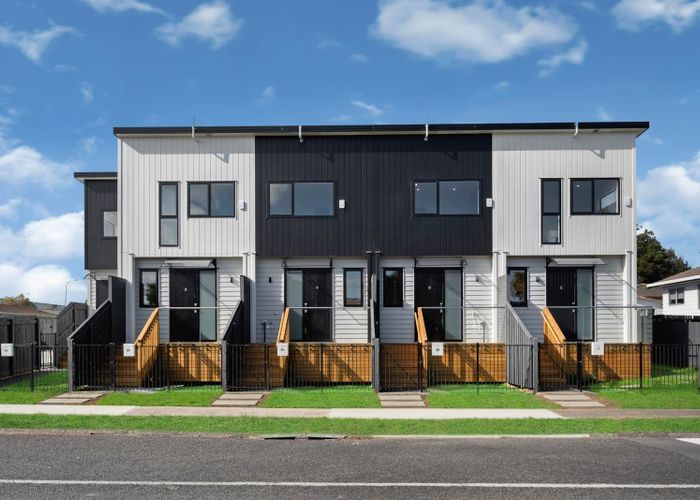  at 6 Fellbrook Street, Manurewa, Manukau City, Auckland