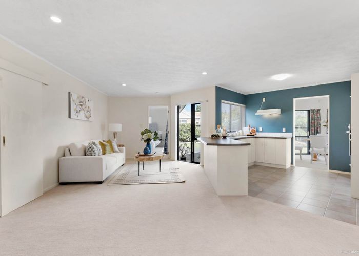  at 8 Maurice Borich Place, Henderson, Auckland