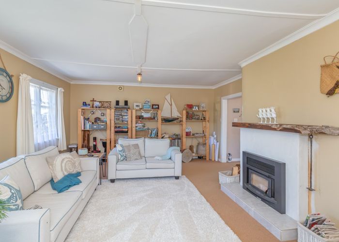  at 78 Koputara Road, Himatangi Beach, Foxton