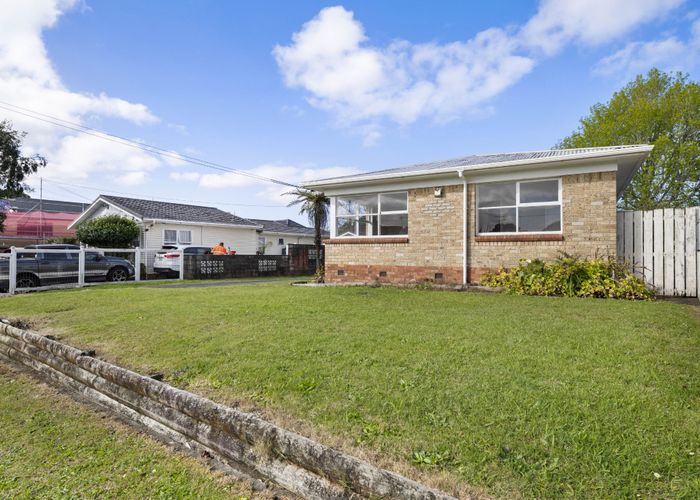  at 21 McKean Ave, Manurewa, Manukau City, Auckland