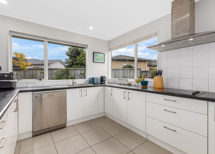  at 13 Catlins Glen, Aotea, Porirua, Wellington
