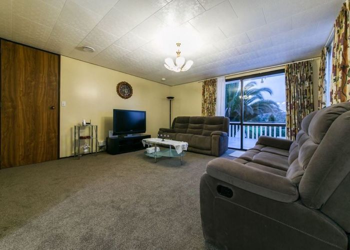  at 84 Captain Scott Road, Glen Eden, Waitakere City, Auckland
