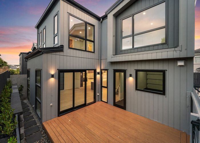  at 17B Sorrel Crescent, Bucklands Beach, Manukau City, Auckland