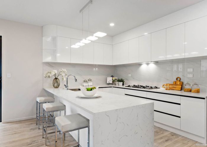  at 20 Eric Gifford Drive, Ranui, Auckland
