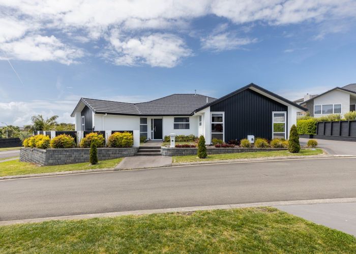  at 1 Oakmont Crescent, Waiwhakaiho, New Plymouth