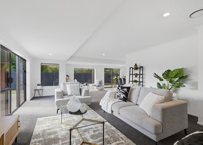  at 49 Kedleston Drive, Avonhead, Christchurch City, Canterbury