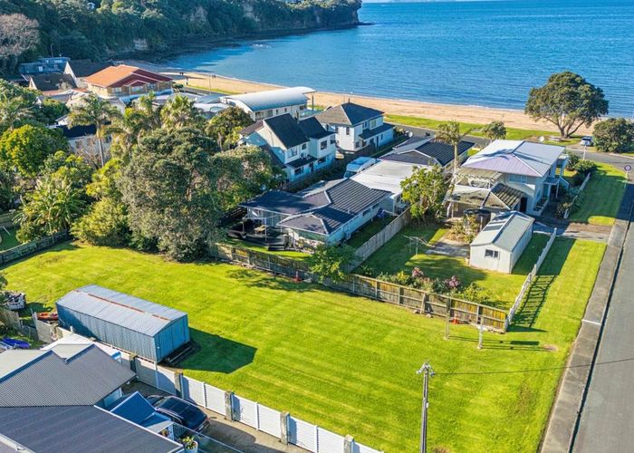  at 3 Herman Street, ARKLES BAY, WHANGAPARAOA
