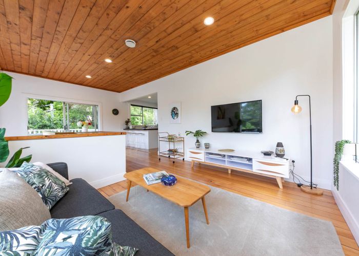  at 53 Laingholm Drive, Laingholm, Auckland