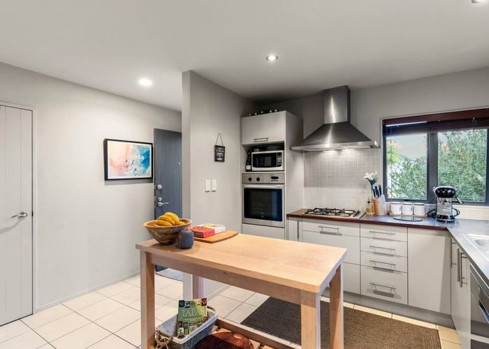  at 11/48 Schnapper Rock Road, Albany, North Shore City, Auckland