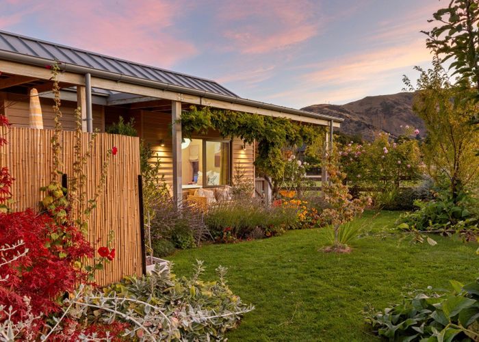  at 3 Doug Ledgerwood Drive, Wanaka, Wanaka, Otago