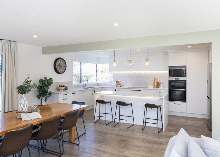 at 54 Regency Crescent, Redwood, Christchurch City, Canterbury