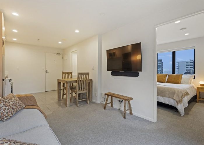  at 10L/23 Emily Place, City Centre, Auckland City, Auckland