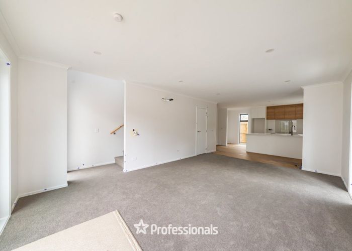  at 994-996 Taita Drive, Taita, Lower Hutt, Wellington