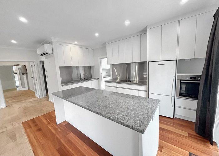  at 120 Park Terrace, Christchurch Central, Christchurch