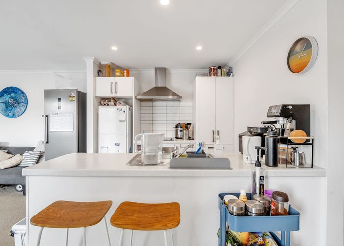  at 2/5 Jones Crescent, Melville, Hamilton, Waikato