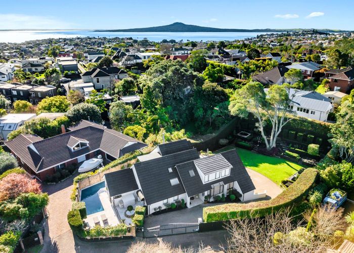  at 9 Wynsfield Garden, St Heliers, Auckland