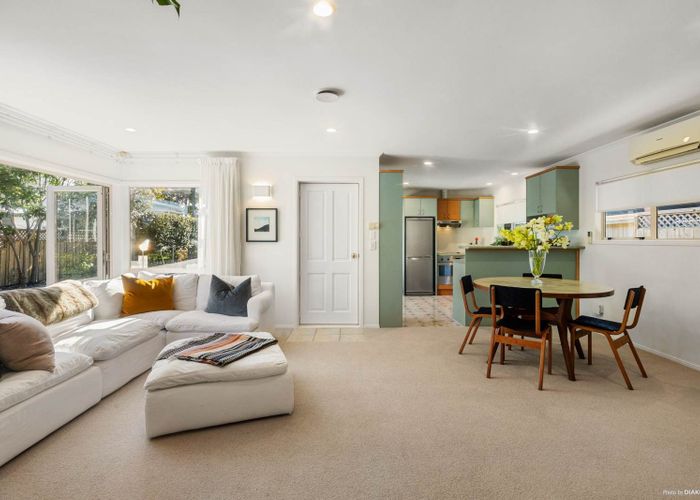  at 16A Alberta Street, Point Chevalier, Auckland City, Auckland