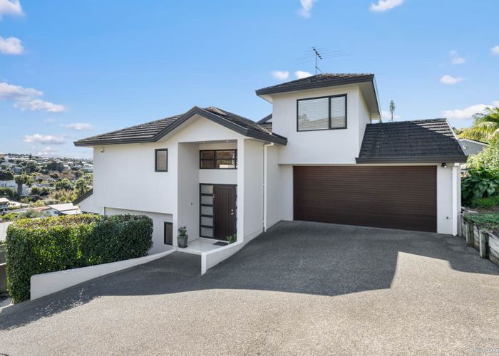  at 56B Newhaven Terrace, Mairangi Bay, Auckland
