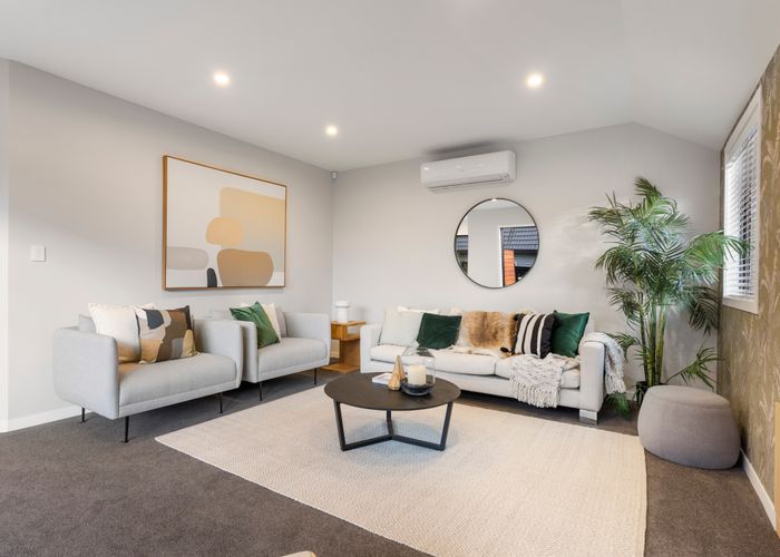  at 12B Temple Street, Meadowbank, Auckland