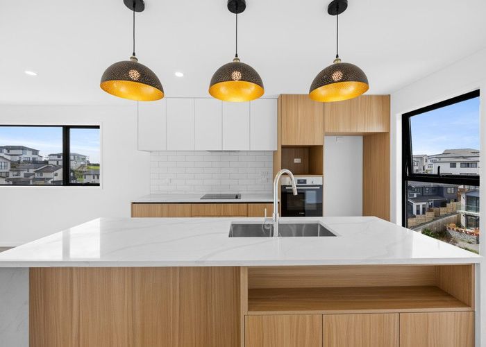  at 11 Kautawa Lane, Massey, Waitakere City, Auckland