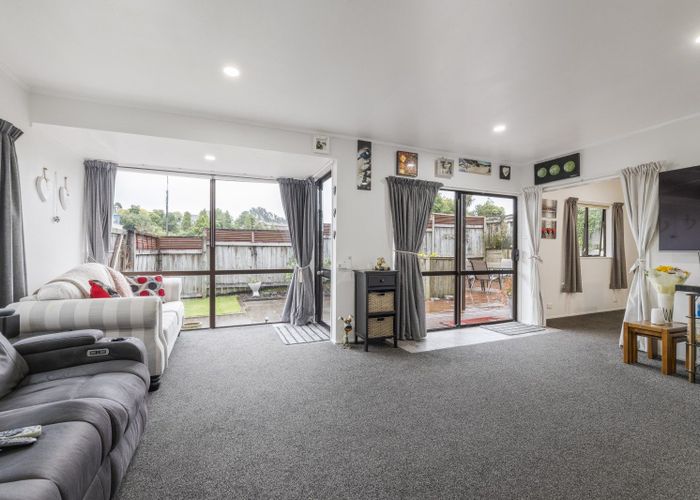  at 92 Heta Road, Highlands Park, New Plymouth