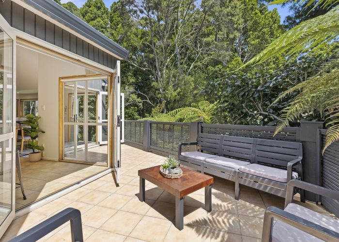  at 1/31 Holdaway Avenue, Northcote, Auckland