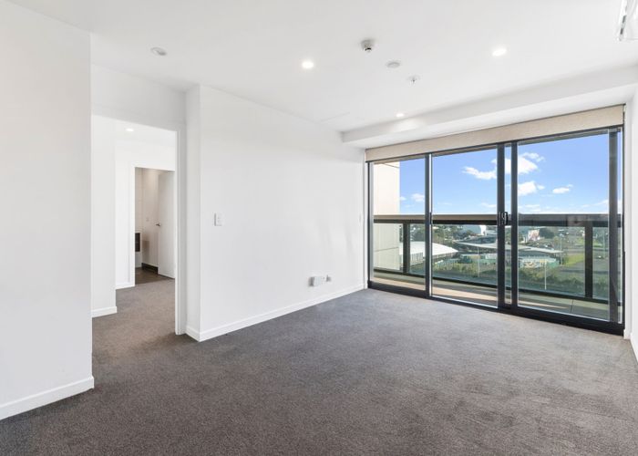  at 411/8 Lakewood Court, Manukau, Manukau City, Auckland